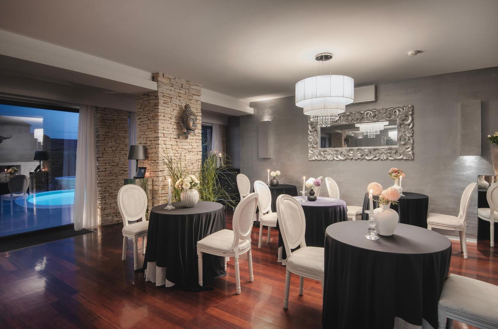 Boutique Hotel Chevalier By Bura Hotels - Adults Only Medolino Esterno foto