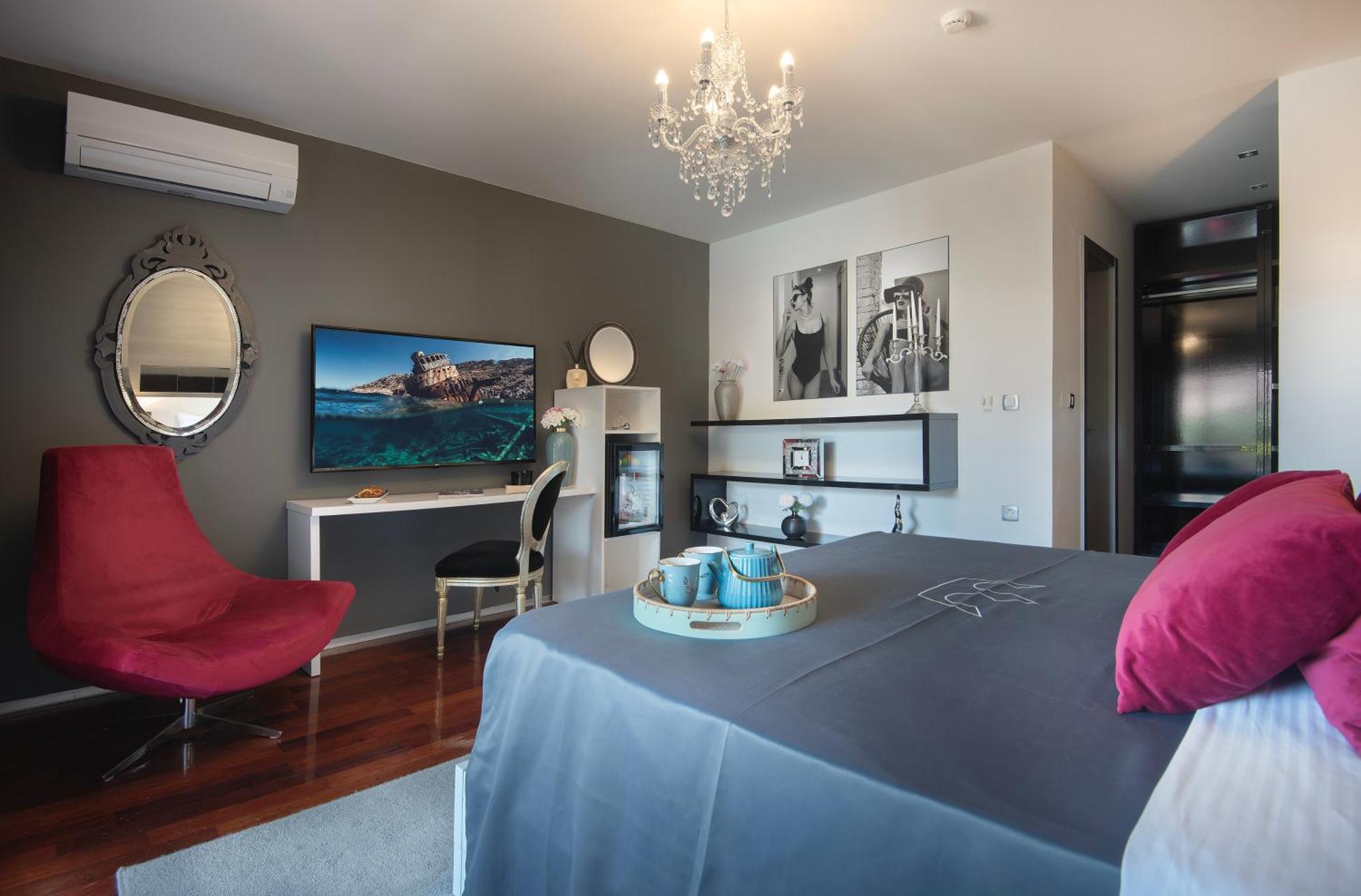 Boutique Hotel Chevalier By Bura Hotels - Adults Only Medolino Esterno foto