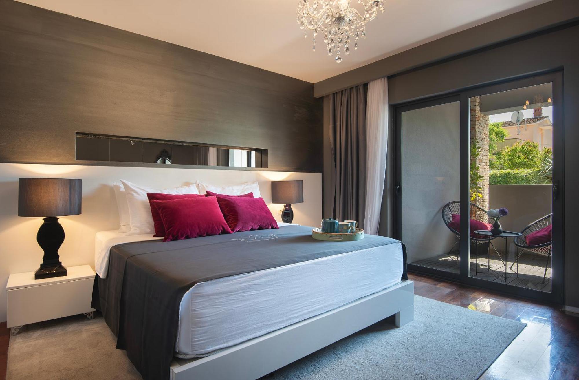 Boutique Hotel Chevalier By Bura Hotels - Adults Only Medolino Esterno foto