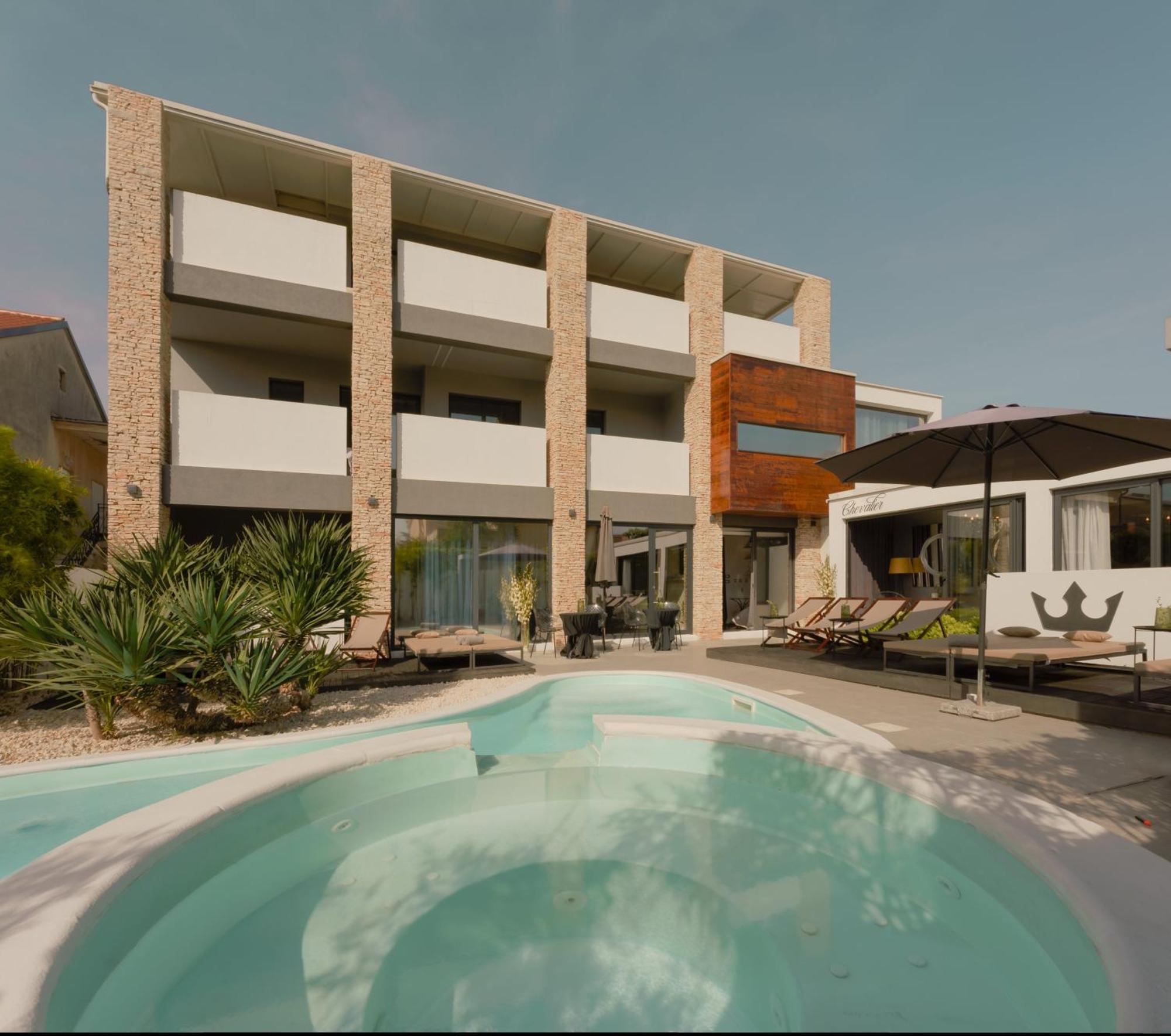 Boutique Hotel Chevalier By Bura Hotels - Adults Only Medolino Esterno foto